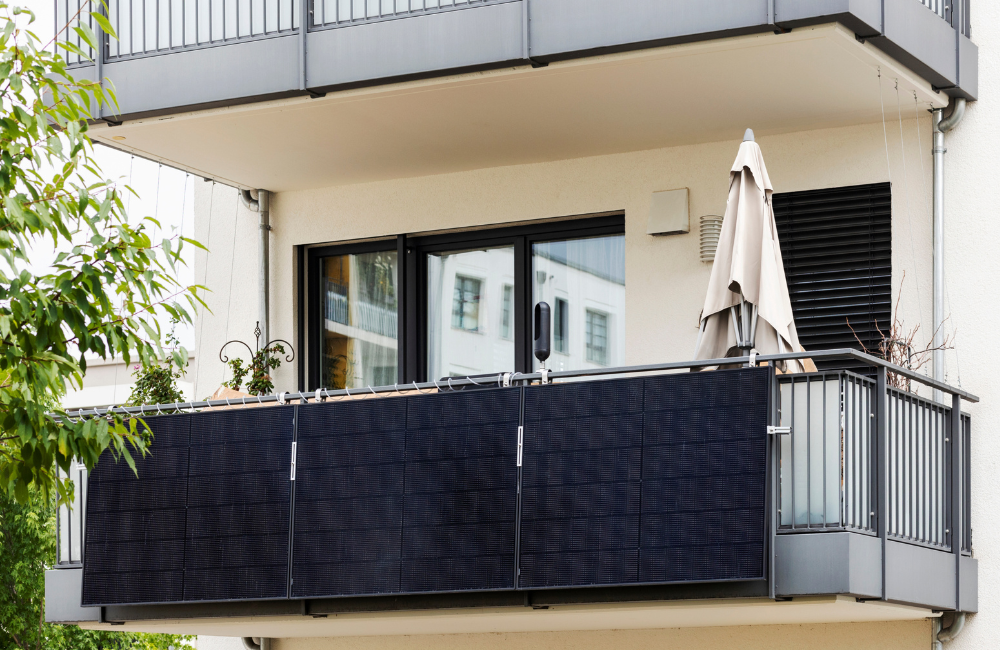 Ist die Installation von Steckersolargeräten zustimmungspflichtig?